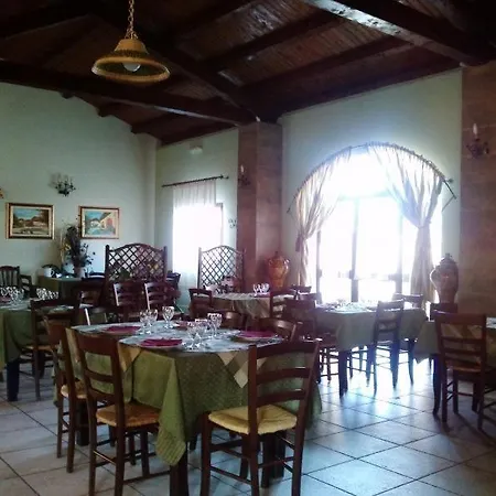 Le Terre Di San Domenico Farm stay *